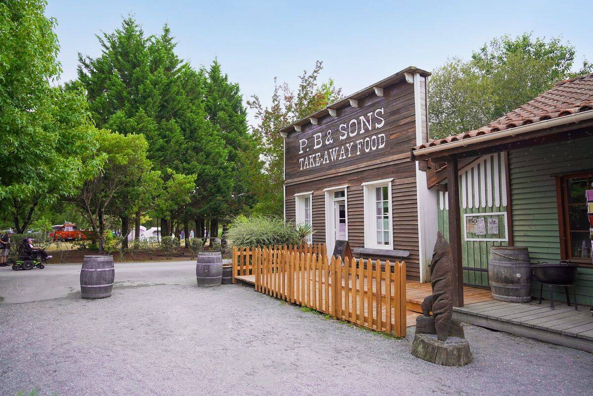 Camping Village Western, France, Gironde, Hourtin