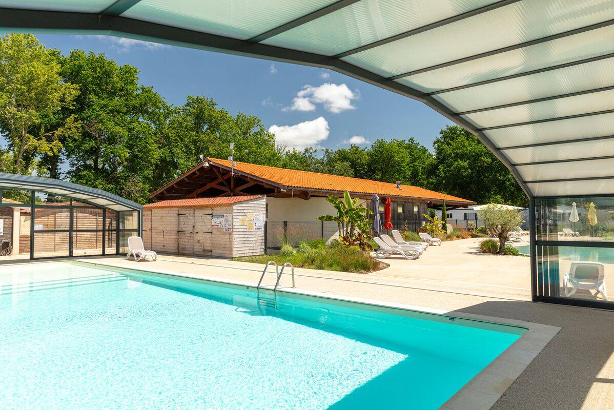 Campsite Le Vieux Moulin, France, Gironde