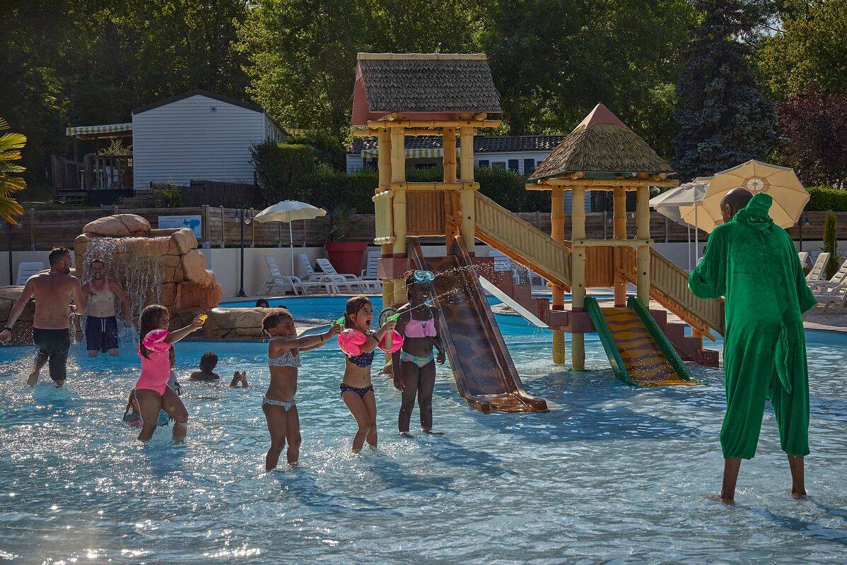 Campsite Le Chêne Gris, France, Paris