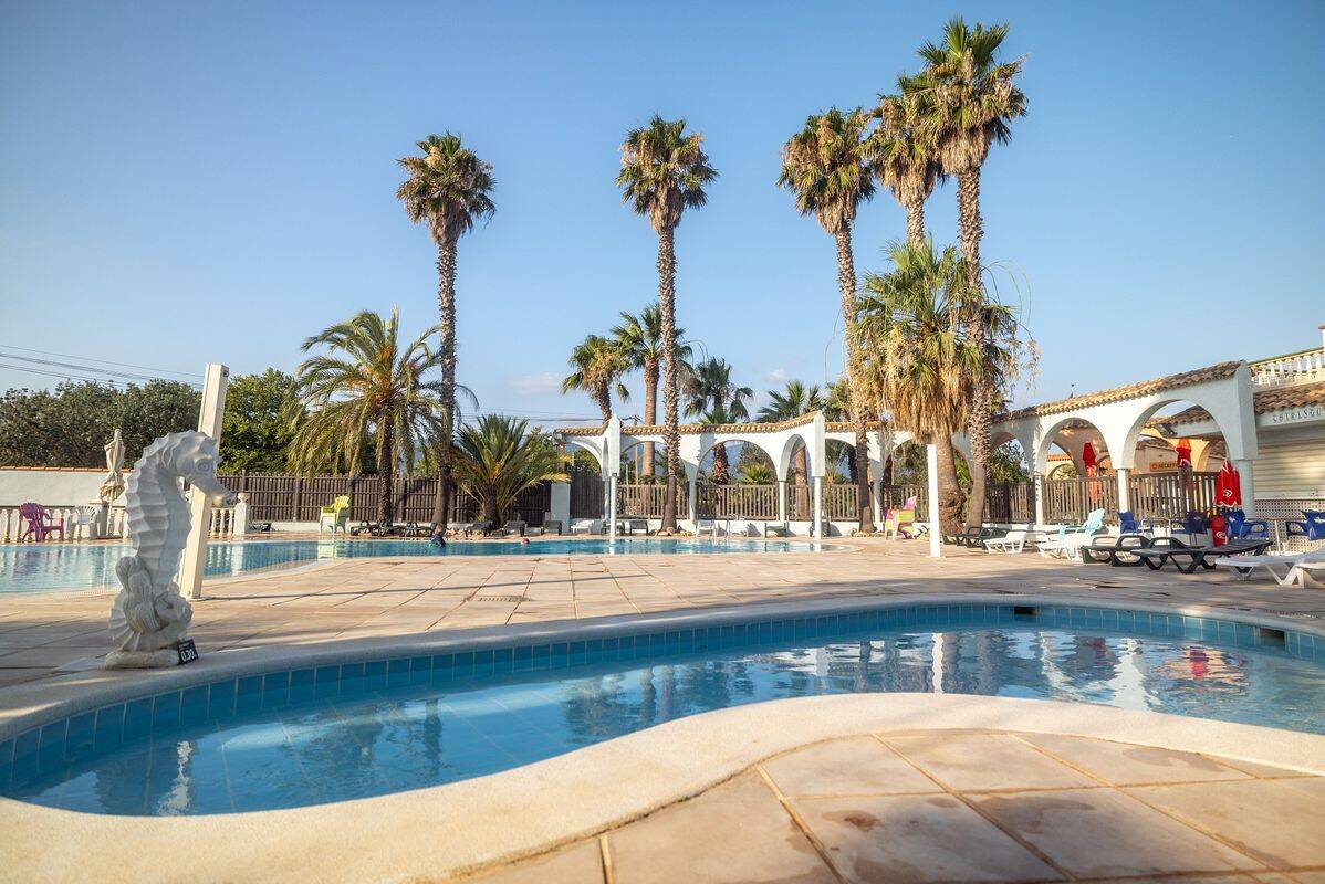 Campsite CAMPING LE NEPTUNE, France, Languedoc Roussillon, Argelès sur Mer