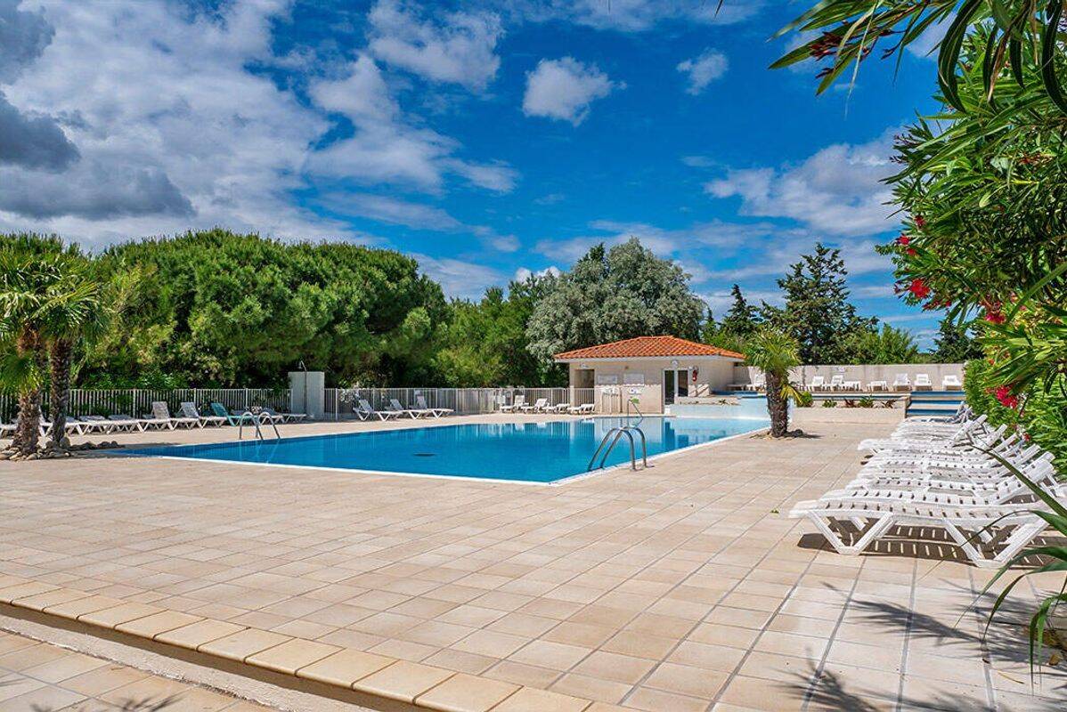 Campsite Les Fontaines, France, Languedoc Roussillon, Canet-en-Roussillon