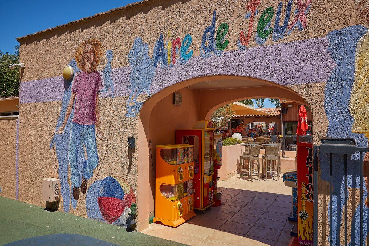 Campsite Abri de Camargue, France, Languedoc Roussillon