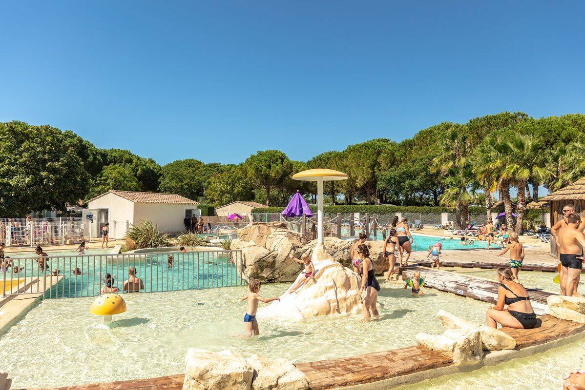 Campsite Le Bon Port, France, Languedoc Roussillon