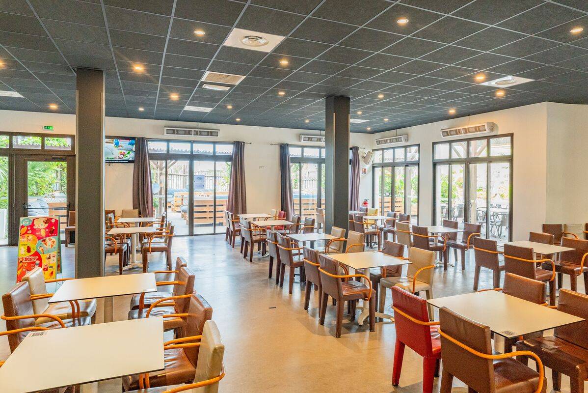 Campsite Les Méditerranées - Beach Garden, France, Languedoc Roussillon, Marseillan