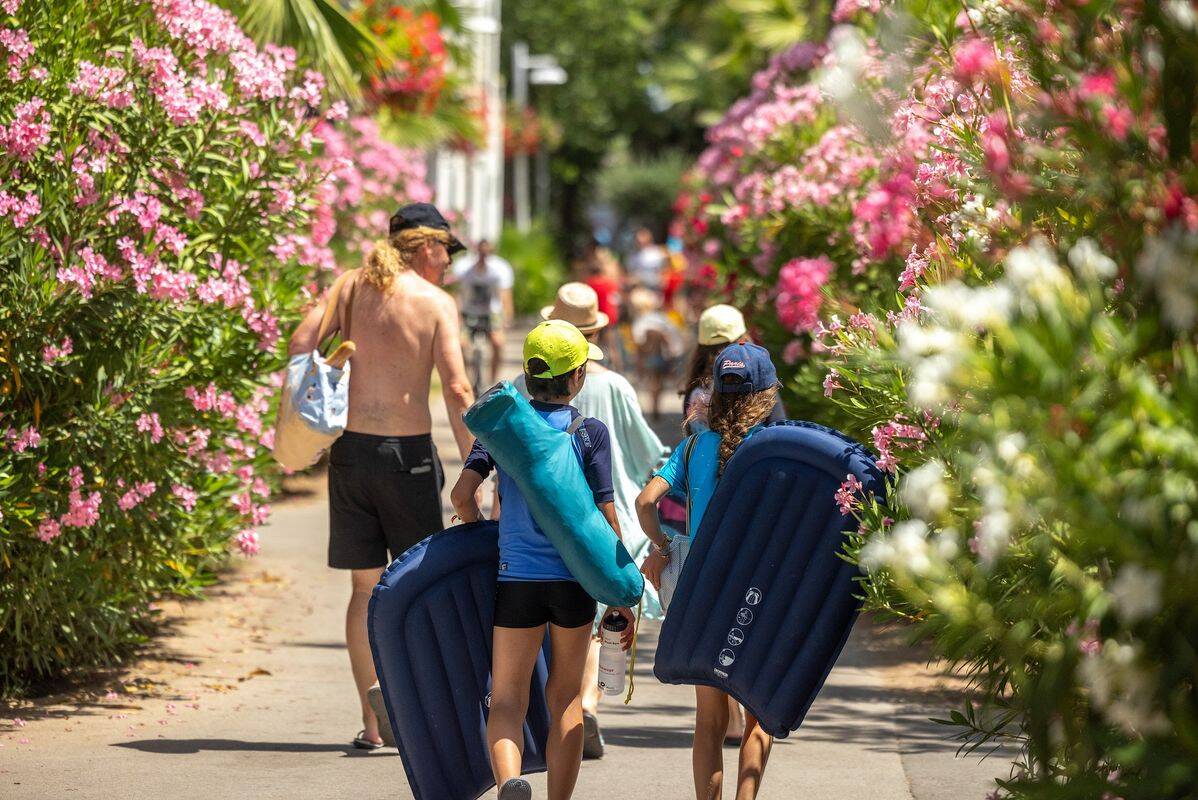 Campsite Les Méditerranées - Charlemagne, France, Languedoc Roussillon, Marseillan