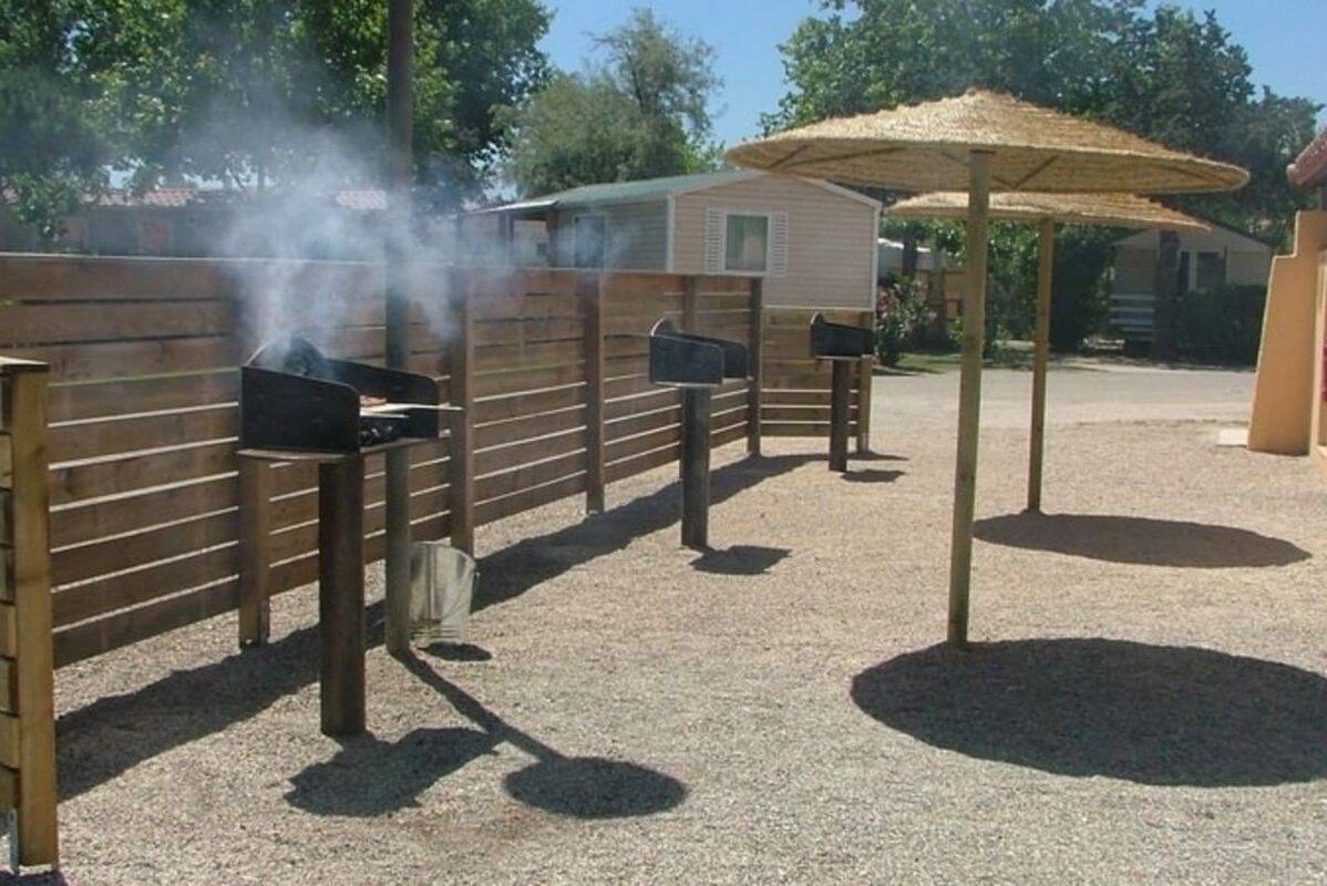 Campsite Camping Le Roussillon, France, Languedoc Roussillon