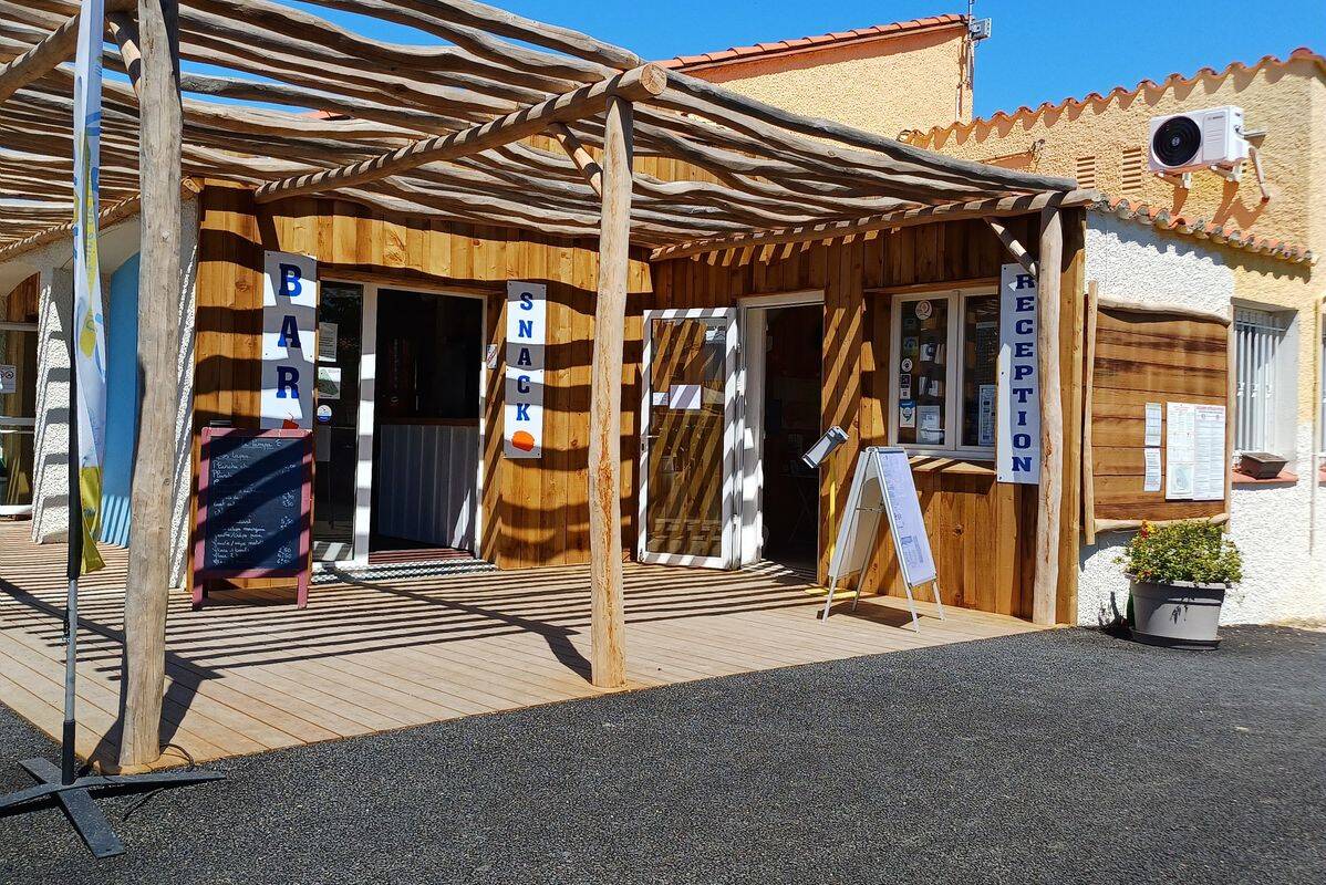 Campsite Camping Le Roussillon, France, Languedoc Roussillon