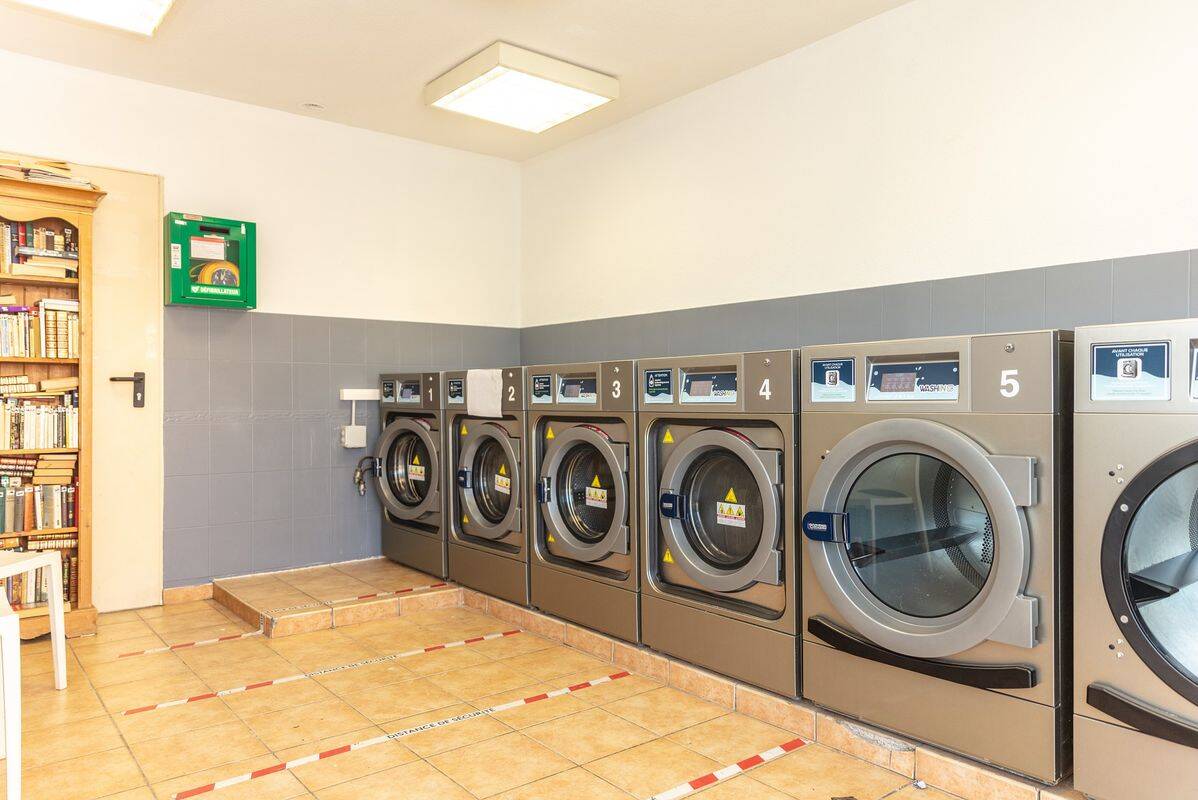 Camping Les Salins de la Gardiole, Francia, Languedoc-Rosellón