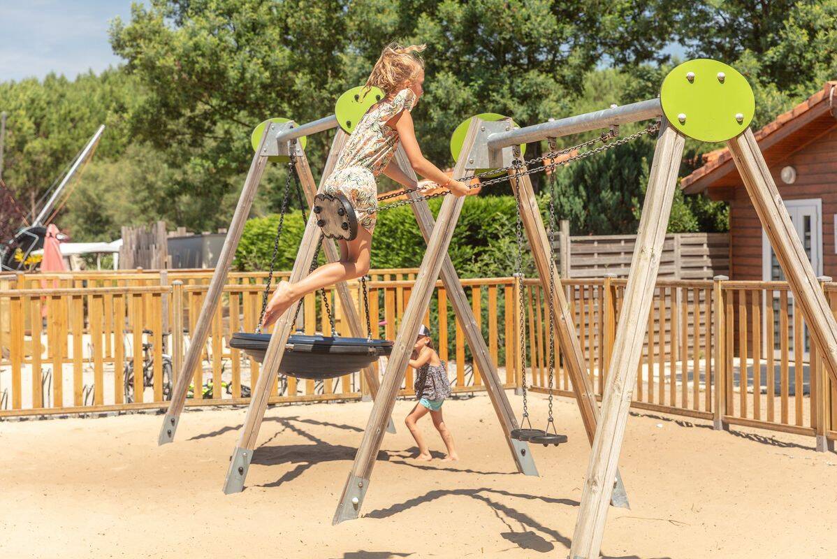 Campsite Les Vignes, France, Landes, Lit-et-Mixe