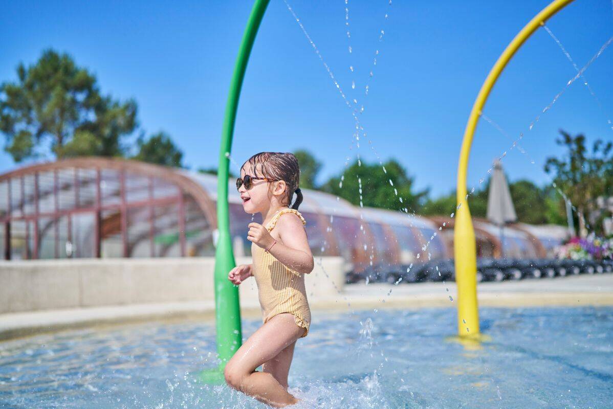 Campsite Les Vignes, France, Landes, Lit-et-Mixe