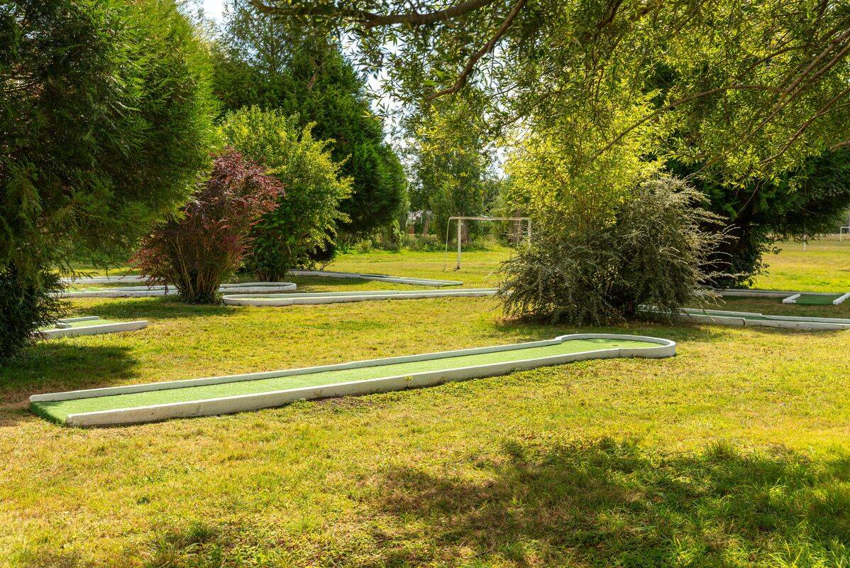 Campsite Les Fontaines, France, Normandy