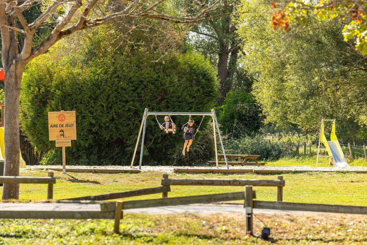 Campsite Les Fontaines, France, Normandy