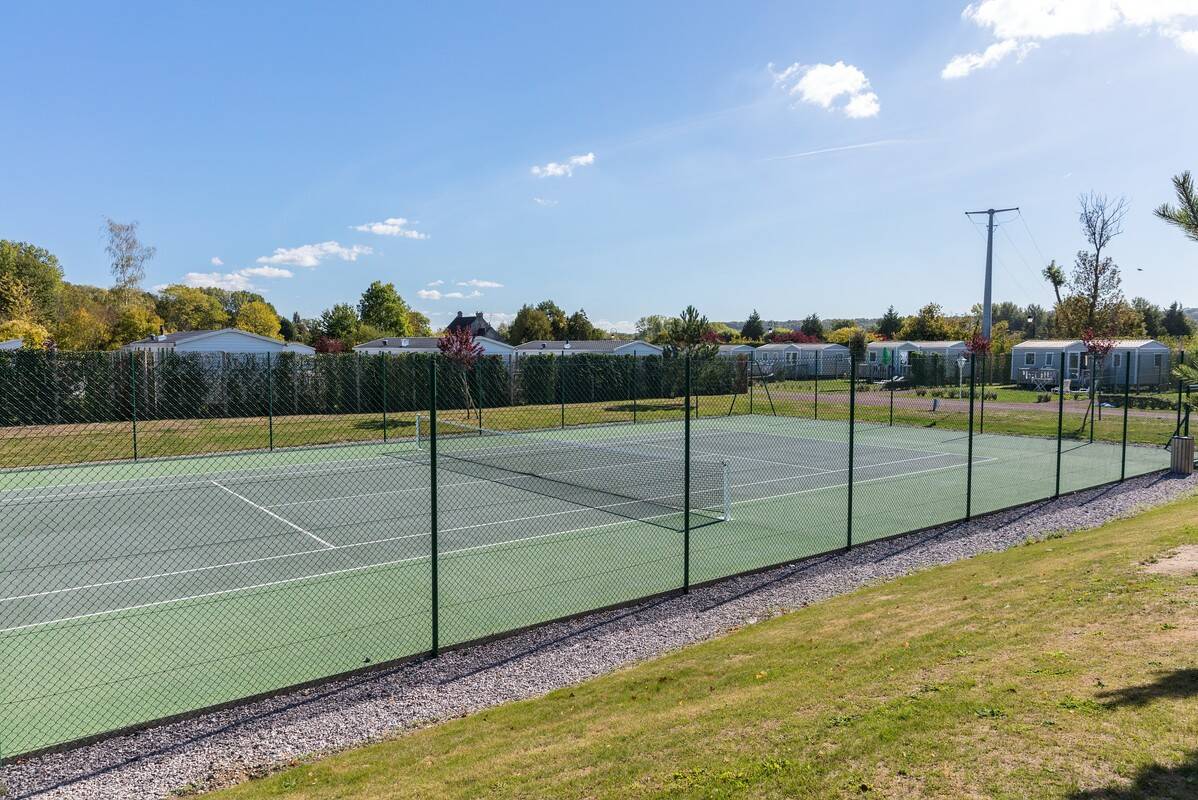 Campsite La Croix du Vieux Pont, France, Picardy, Berny-Rivière