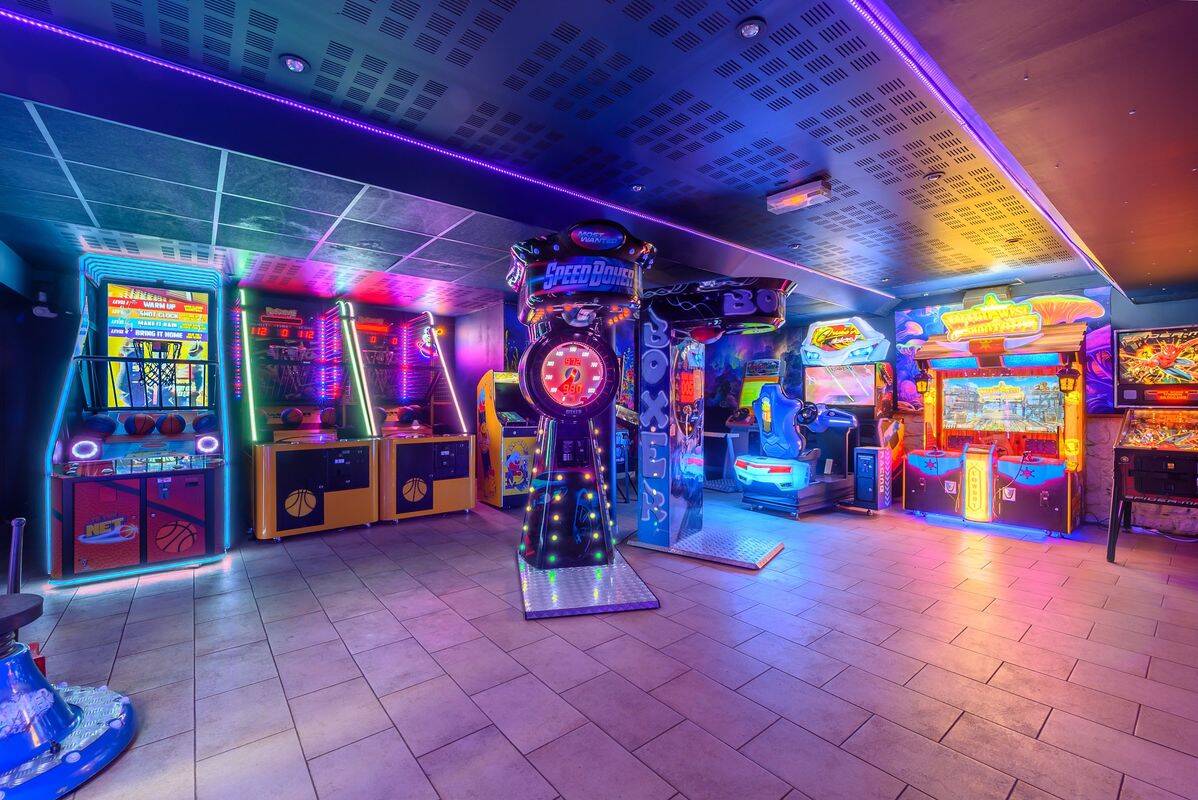 Campsite La Croix du Vieux Pont, France, Picardy, Berny-Rivière