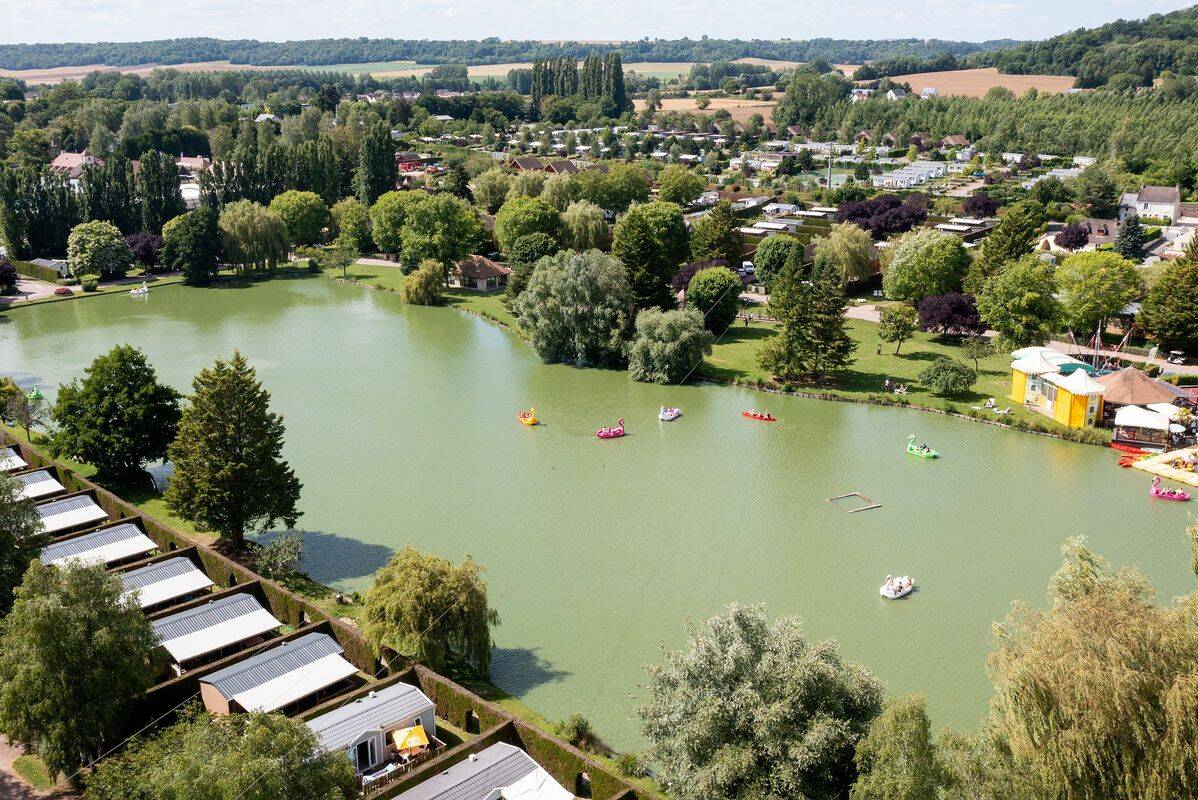Campsite La Croix du Vieux Pont, France, Picardy, Berny-Rivière