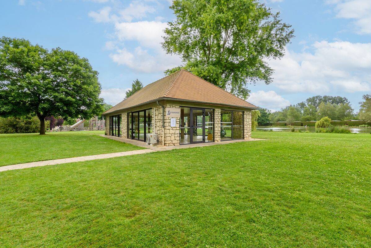 Campsite La Croix du Vieux Pont, France, Picardy, Berny-Rivière