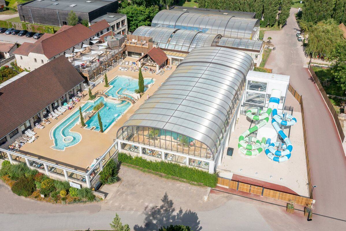 Campsite La Croix du Vieux Pont, France, Picardy, Berny-Rivière