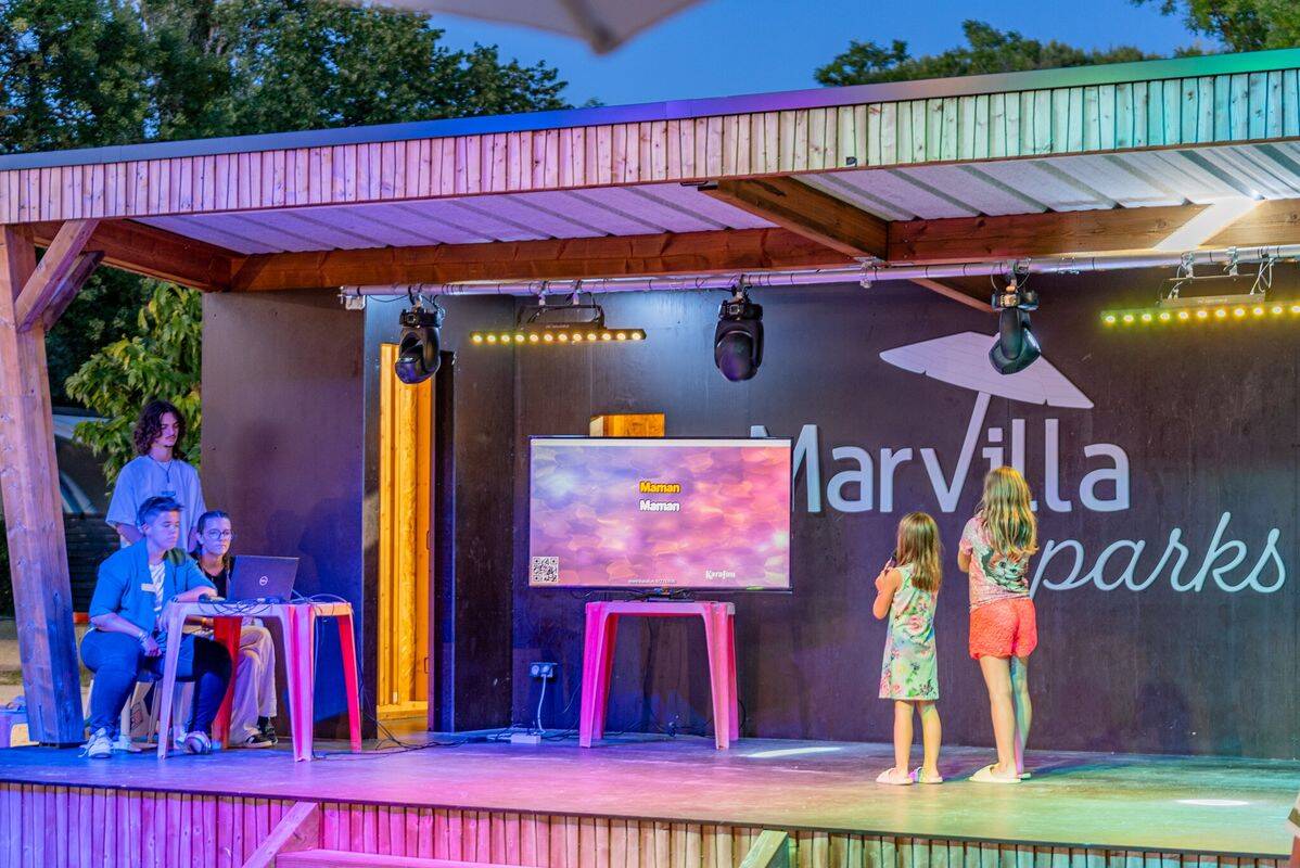 Camping Le Val de Durance, Francia, Provenza Costa Azul, Cadenet