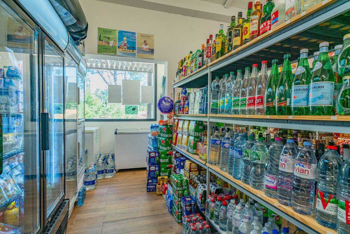 Campsite Le Val de Durance, France, Provence French Riviera, Cadenet