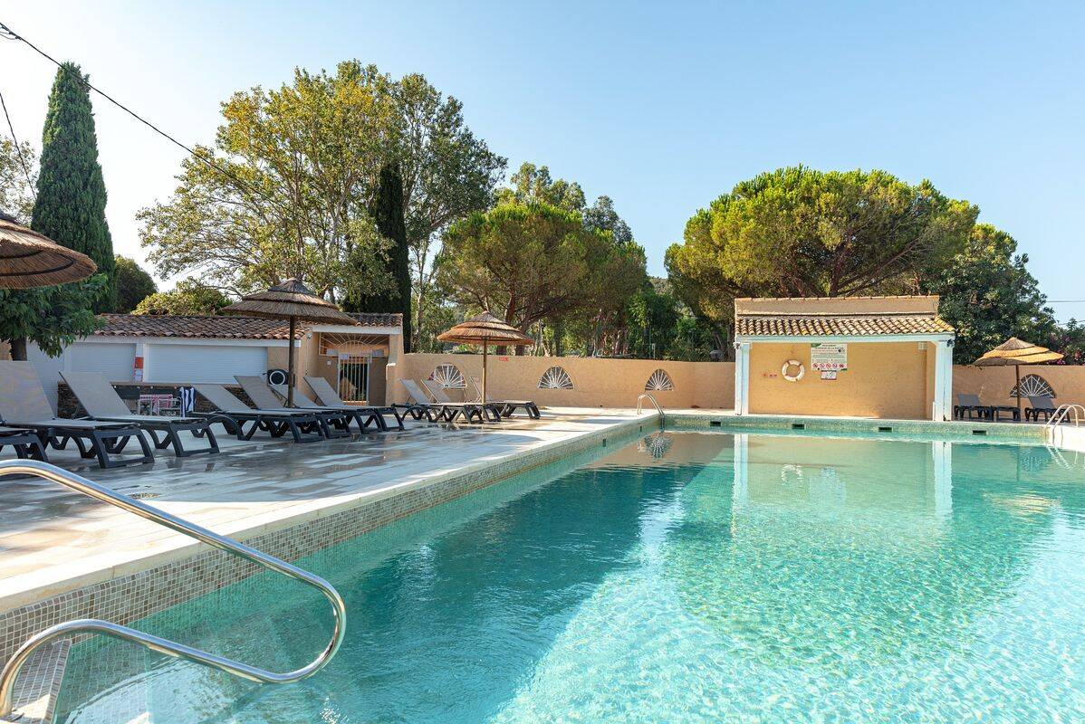 Campsite Le Hameau des Pins, La Moutonne, France, Provence French Riviera, La Crau