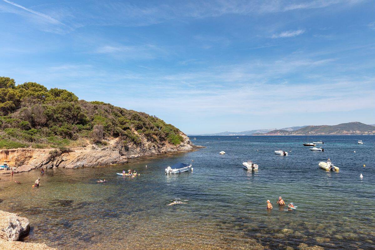 Campsite Le Hameau des Pins, La Moutonne, France, Provence French Riviera, La Crau