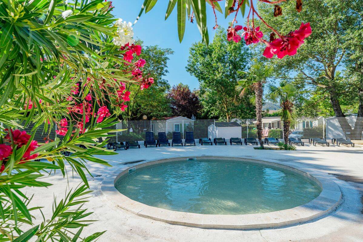 Campsite Domaine des Iscles , France, Provence French Riviera