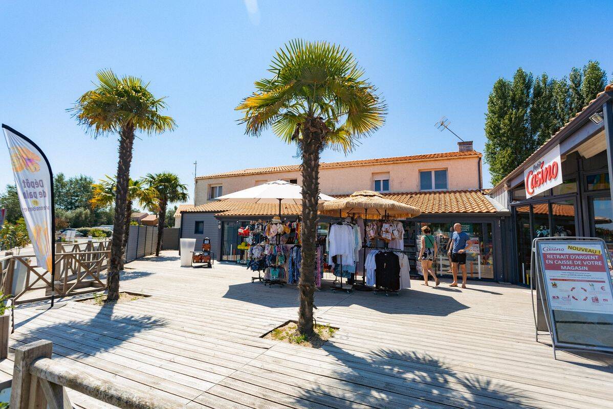 Campsite Le Jard , France, Vendée, La-Tranche-sur-Mer