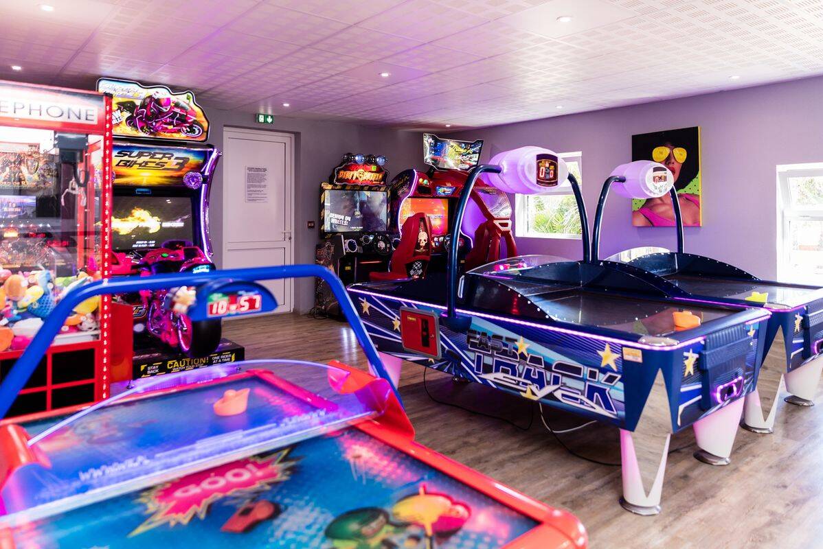 Campsite Le Domaine du Clarys, France, Vendée, St Jean de Monts