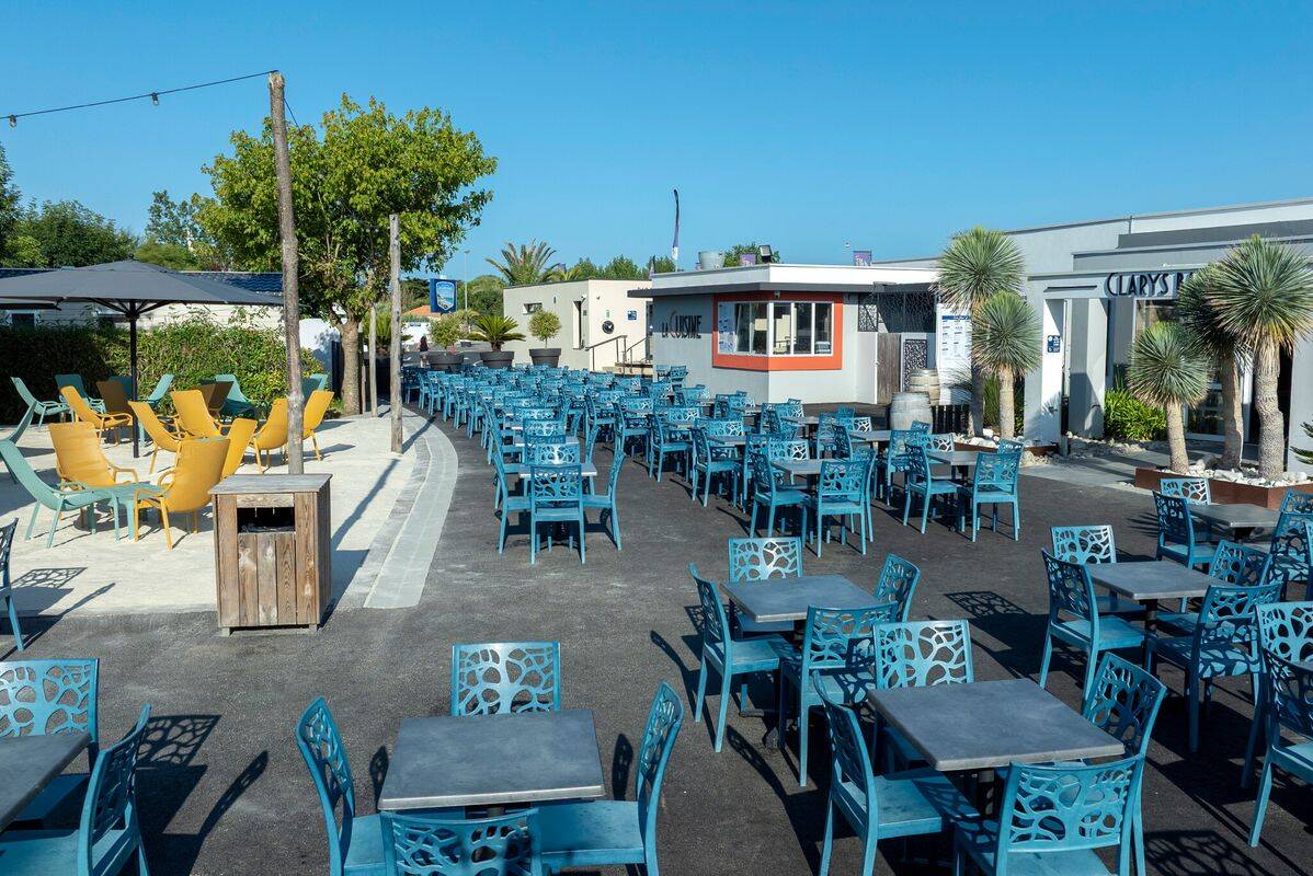 Campsite Le Domaine du Clarys, France, Vendée, St Jean de Monts