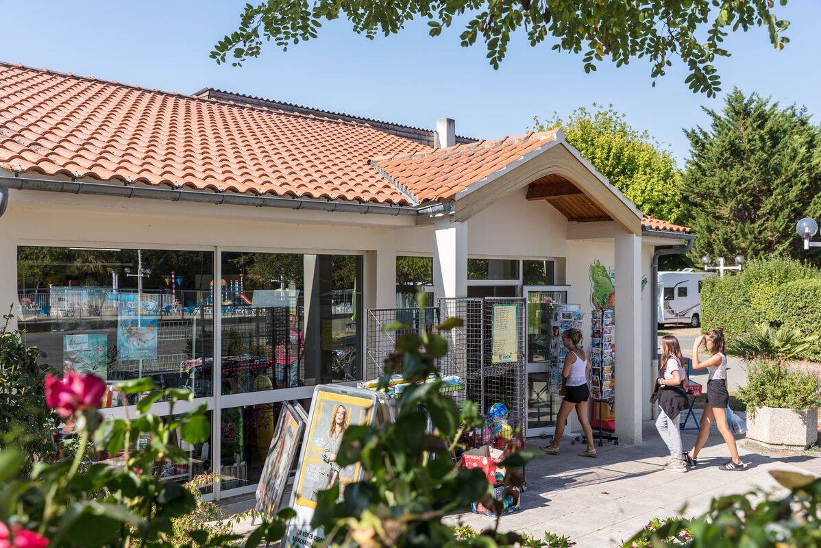 Campsite Les Amiaux, France, Vendée, St Jean de Monts