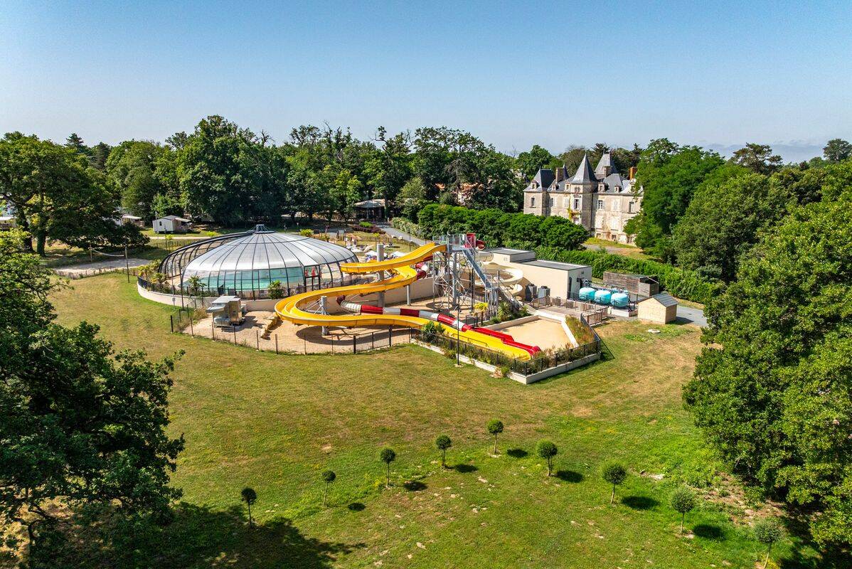 Campsite Château La Forêt, France, Vendée, Saint-Julien-des-Landes