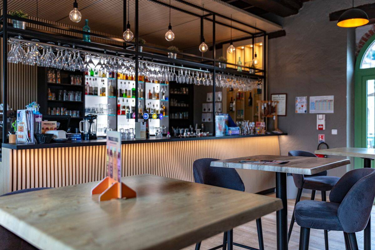 Campsite Château La Forêt, France, Vendée, Saint-Julien-des-Landes