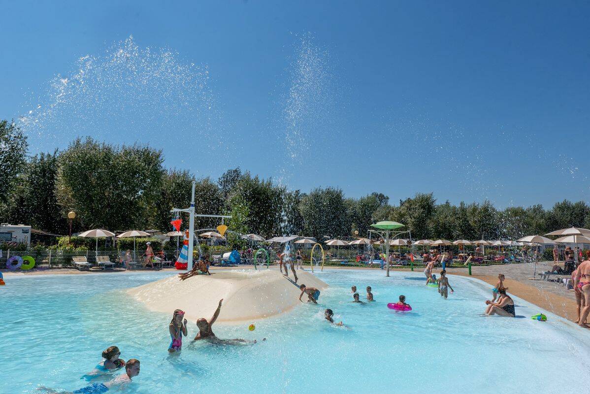 Campeggio Marina Julia, Italia