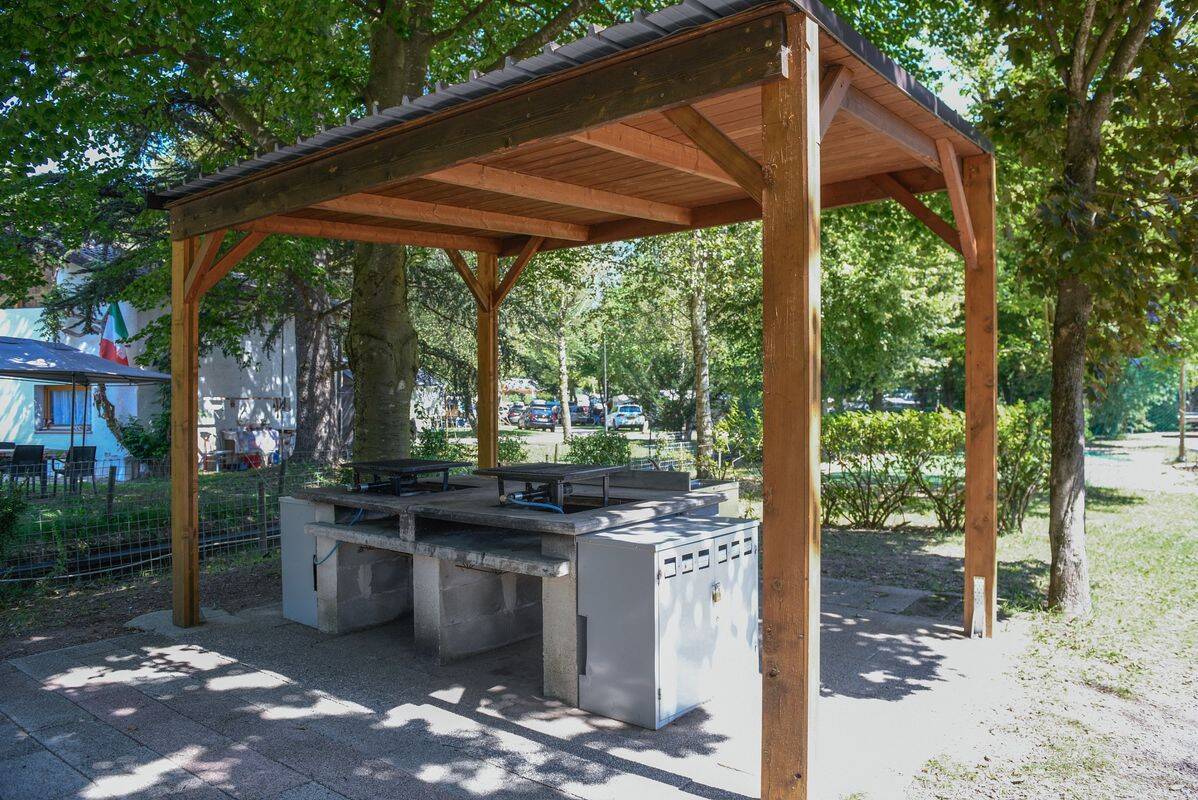 Campeggio Due Laghi Levico, Italia, Lago di Garda