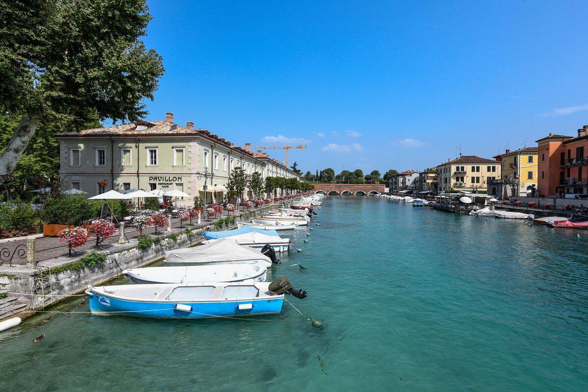 Campsite Butterfly, Italy, Lake Garda, Peschiera Del Garda