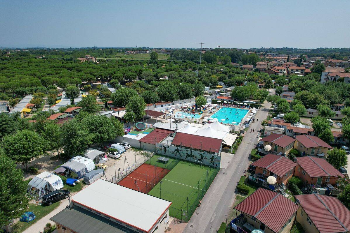 Campsite Butterfly, Italy, Lake Garda, Peschiera Del Garda