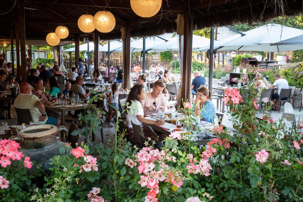 Camping Hu Altomincio Village, Italia, Lago de Guardia