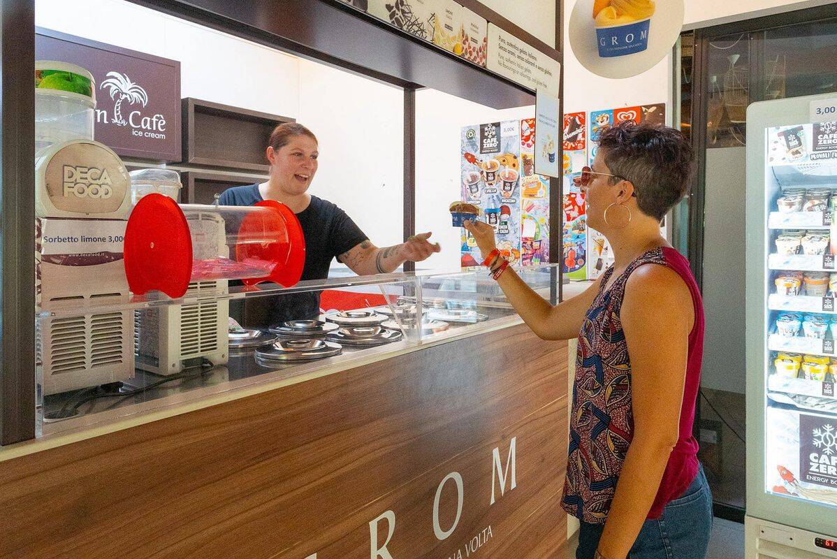 Camping Village Lago Maggiore, Italia