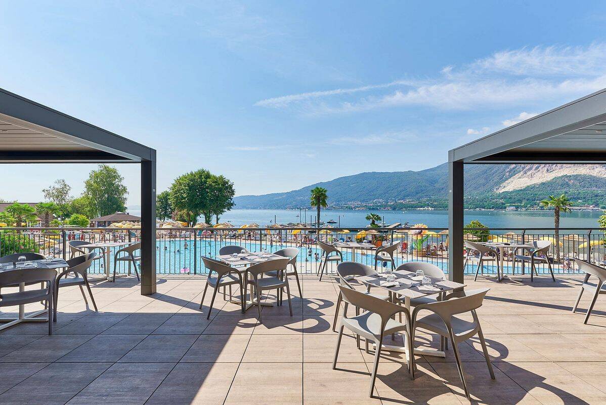 Campeggio Isolino, Italia, Lago maggiore