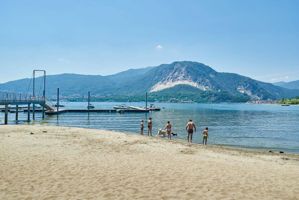 Campeggio Isolino, Italia, Lago maggiore