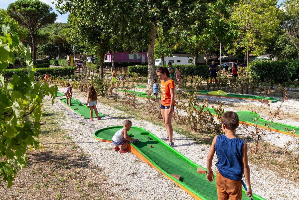 Campeggio Hu I Pini Village, Italia, Lazio