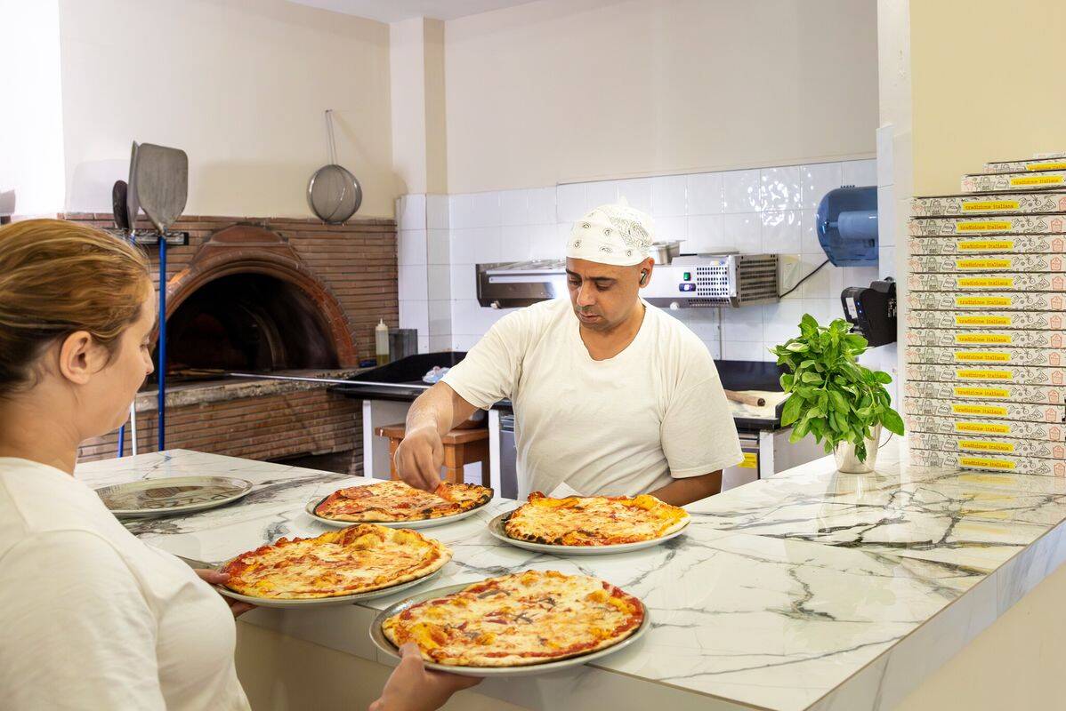 Campeggio Hu I Pini Village, Italia, Lazio