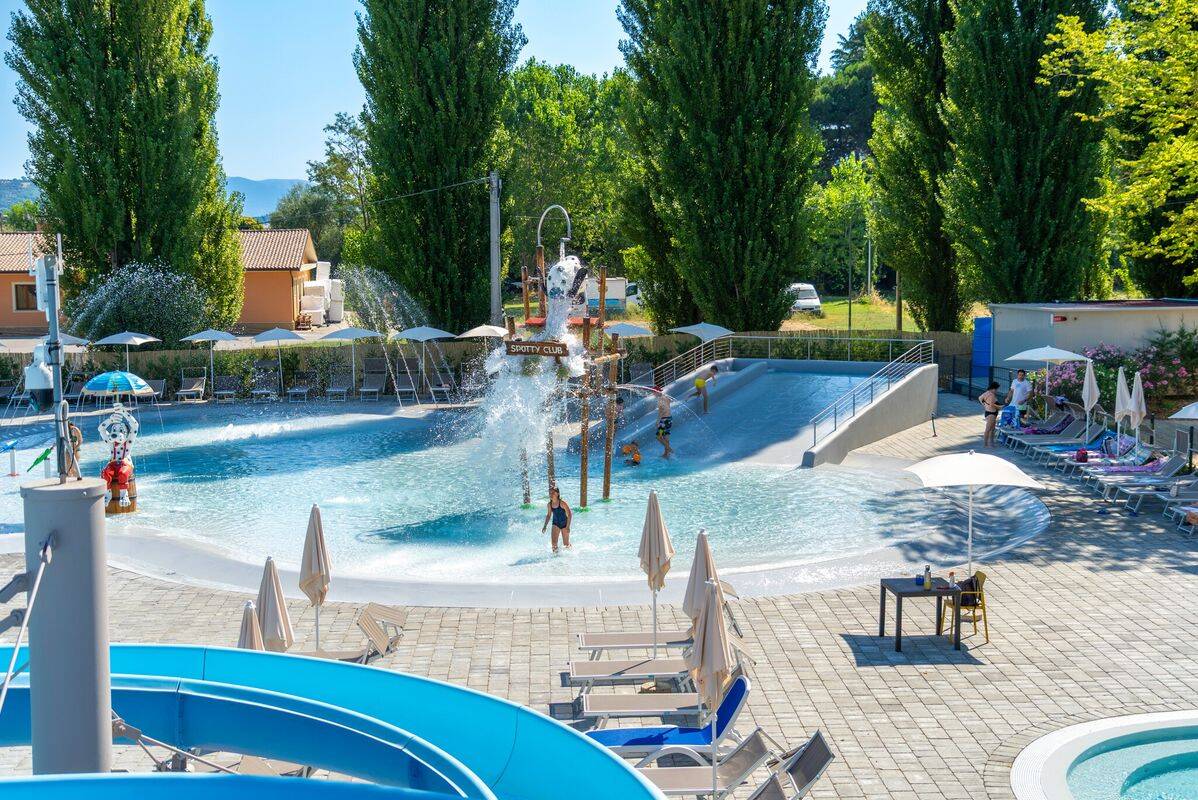 Camping Trasimeno Glamping Resort, Italie, Ombrie, Sant' Arcangelo di Magione