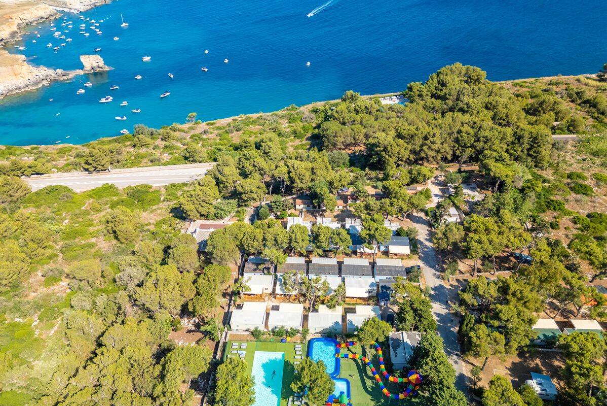 Campeggio La Scogliera, Italia, Puglia