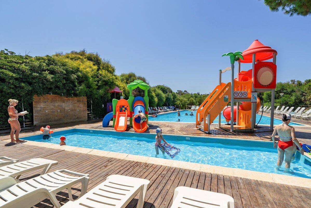 Camping Bella Sardinia, Italia, Cerdeña