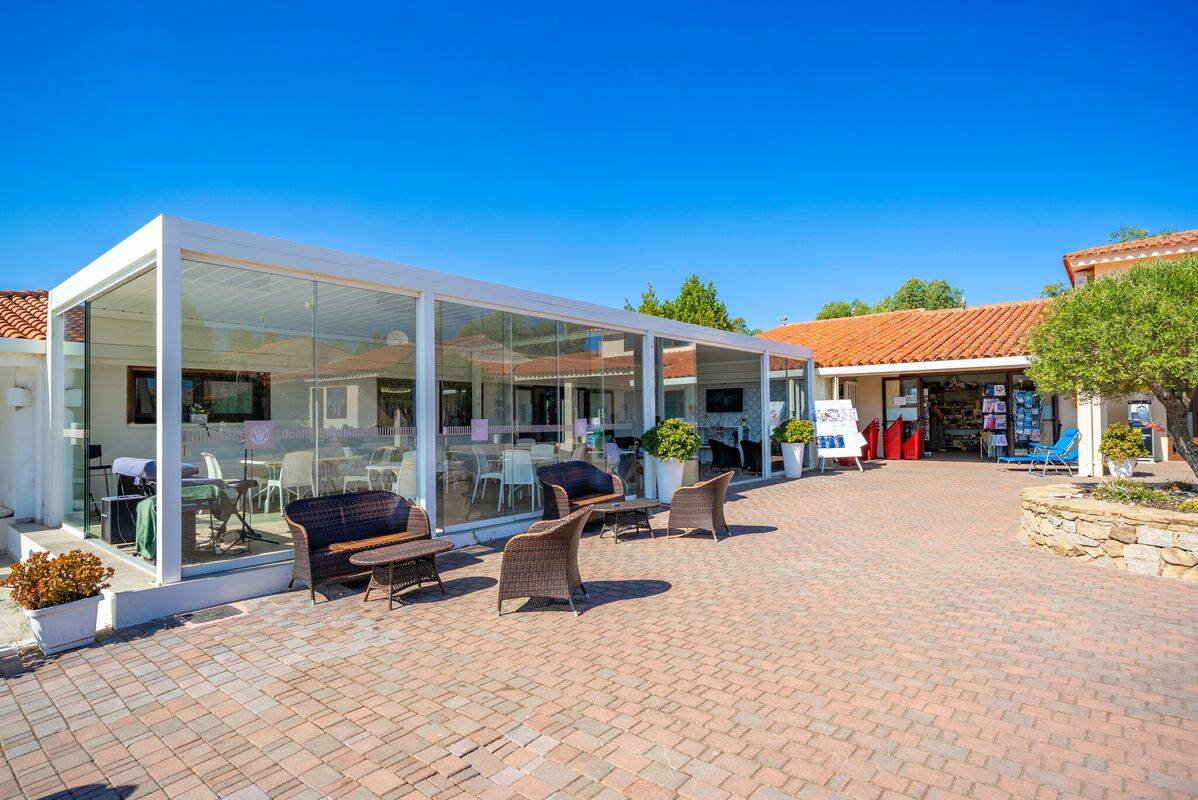 Campeggio Capo d'Orso, Italia, Sardegna