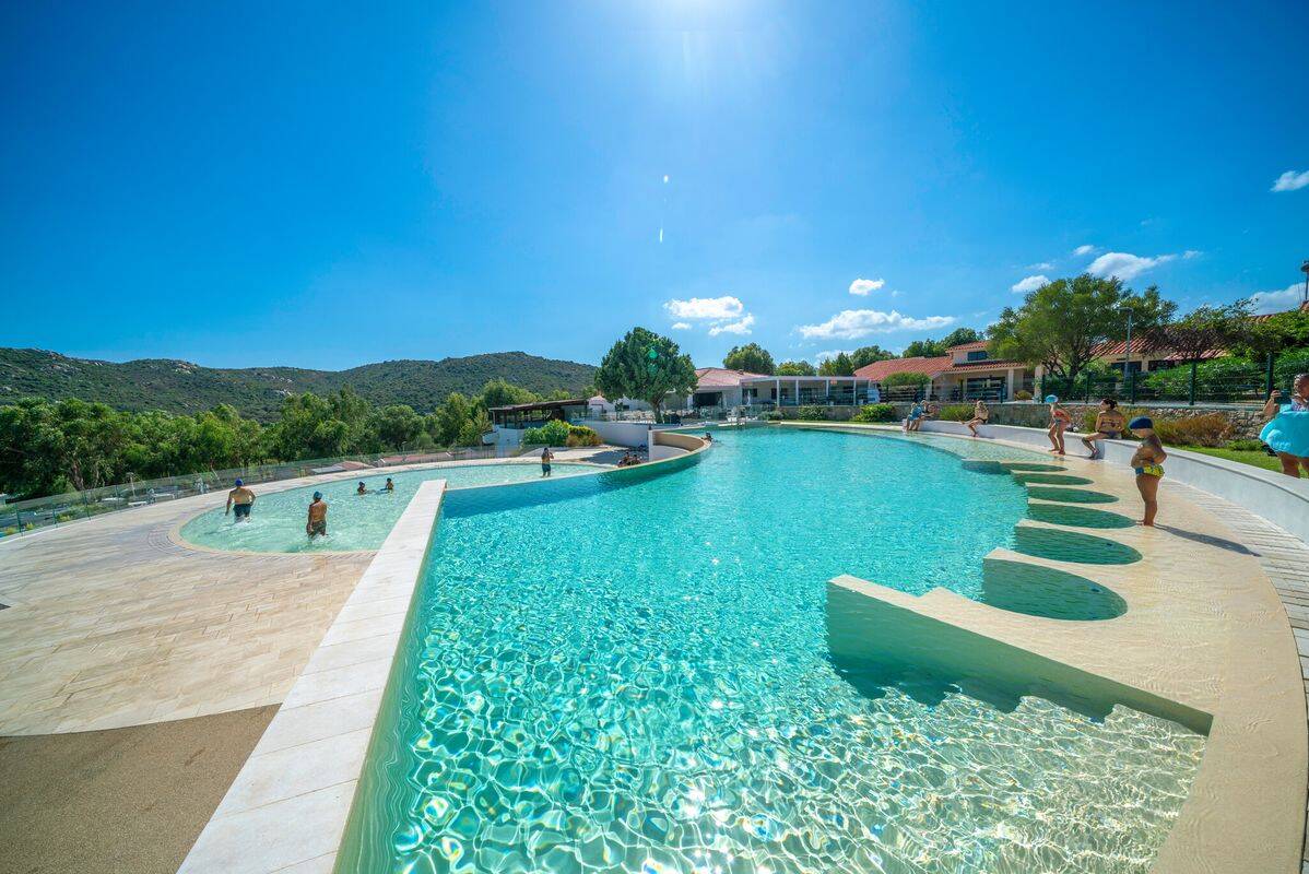 Campeggio Capo d'Orso, Italia, Sardegna