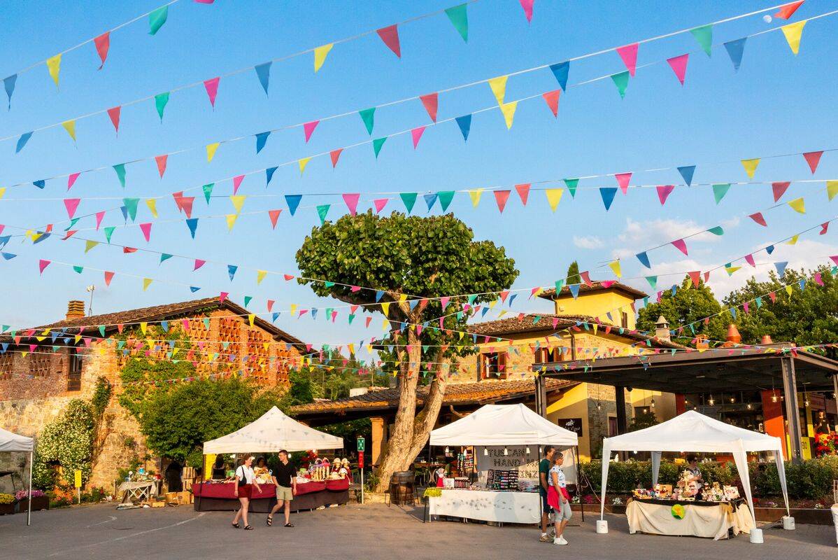 Camping Hu Norcenni Girasole Village, Italia, Toscana, Florencia-Figline Valdarno