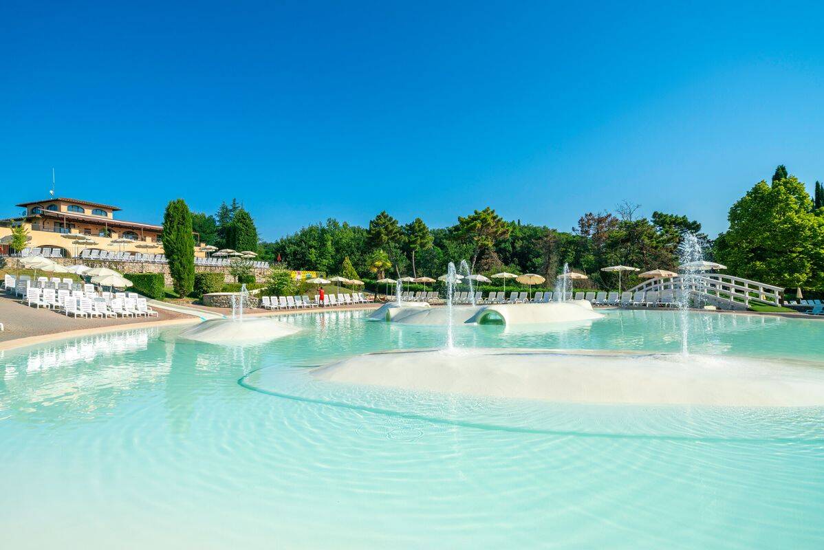 Camping Hu Norcenni Girasole Village, Italia, Toscana, Florencia-Figline Valdarno