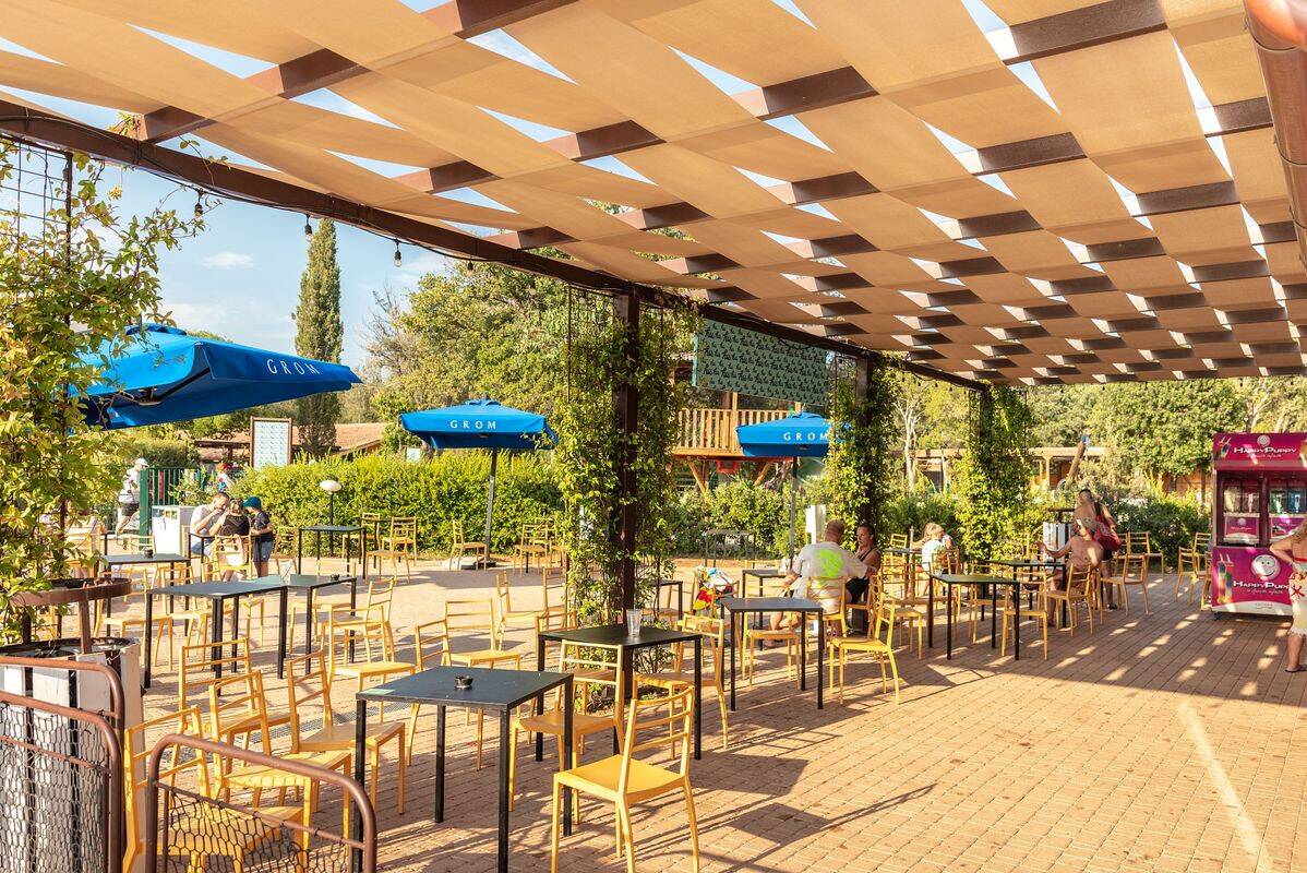 Camping Hu Montescudaio Village, Italië, Toscana